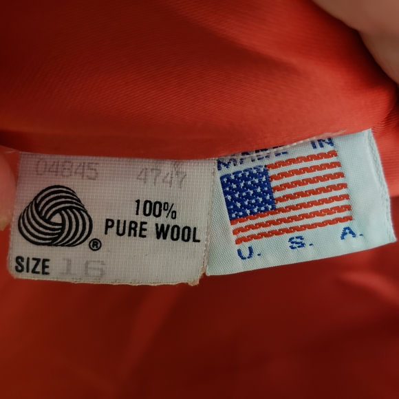 Vtg. 1970's Elegant Red 100% Wool Trench Coat Black Velvet Collar Sz16 Old Money - Picture 8 of 12